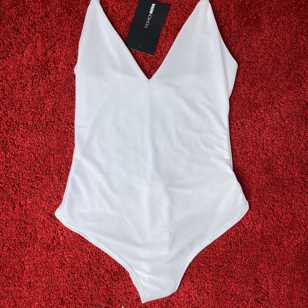 Body shirt white